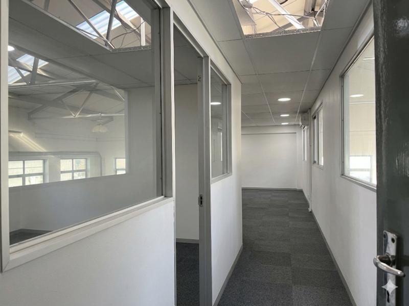 To Let Commercial Property for Rent in Claremont Western Cape